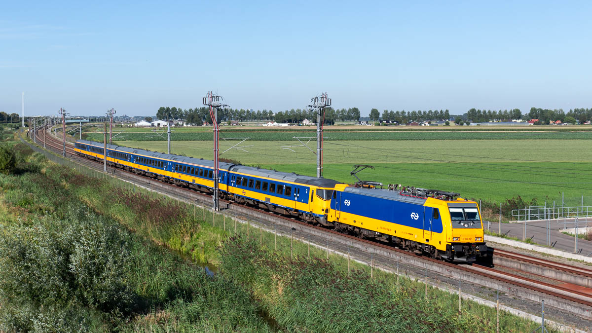 NS 186 021 Nieuw Vennep