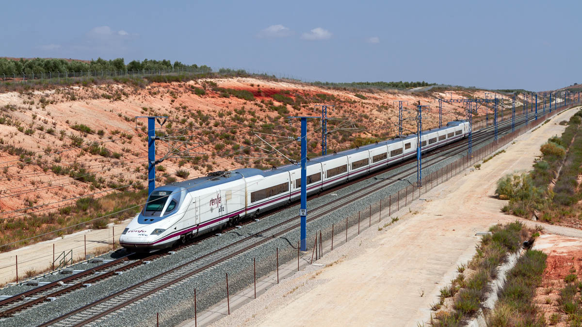 RENFE 102 021 (AVE T) Antequera-Santa Ana