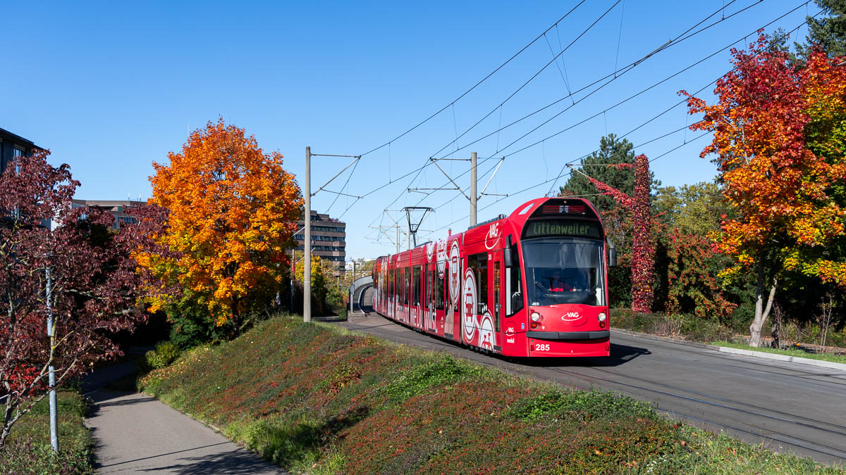 VAG 285 (Typ Combino) Runzmattenweg, Freiburg i.Br.