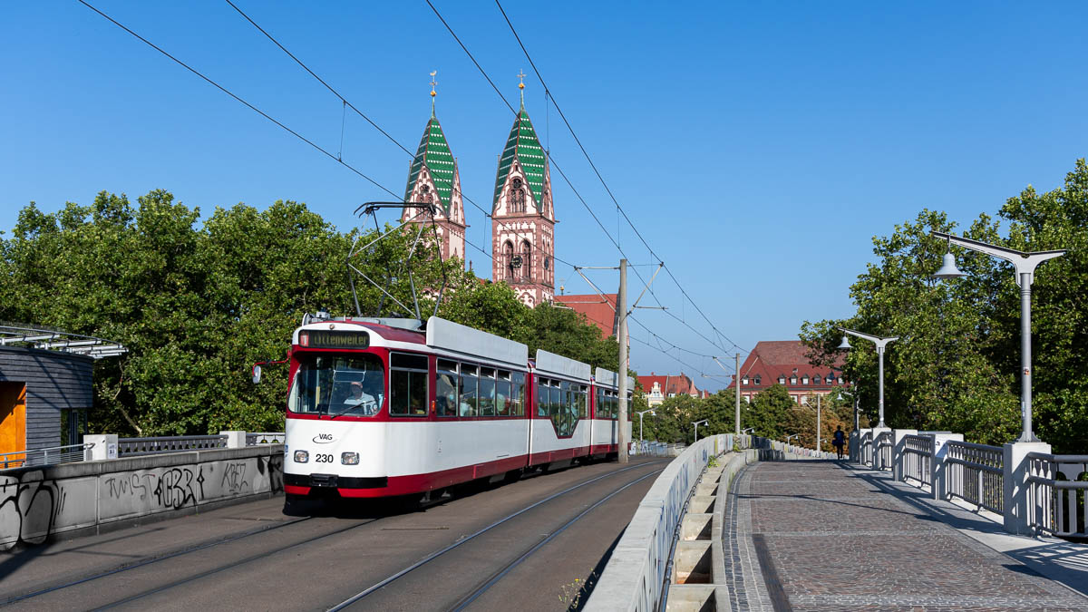 VAG 230 (Typ GT8N) Hauptbahnhof, Freiburg i.Br.