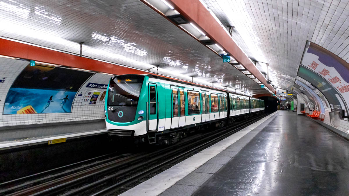 RATP 010 (Typ MF 01) Père Lachaise, Paris