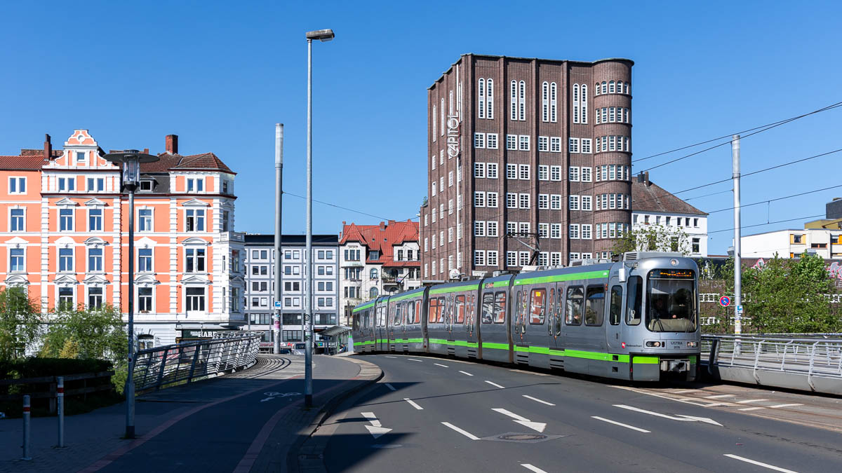 ÜSTRA 2578 (TW2000) Schwarzer Bär, Hannover