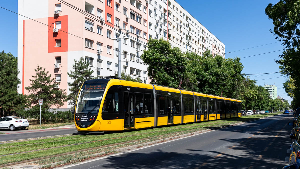 BKV 2106 (Typ CAF) Bikás park, Budapest