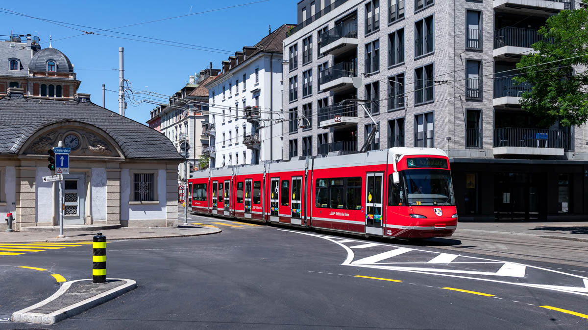 Straßenbahn Zürich: VBZ 3019 in Zürich, Zweierplatz